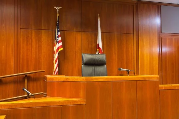 Courtroom. JConnelly blog-Don't ignore the court of public opinion