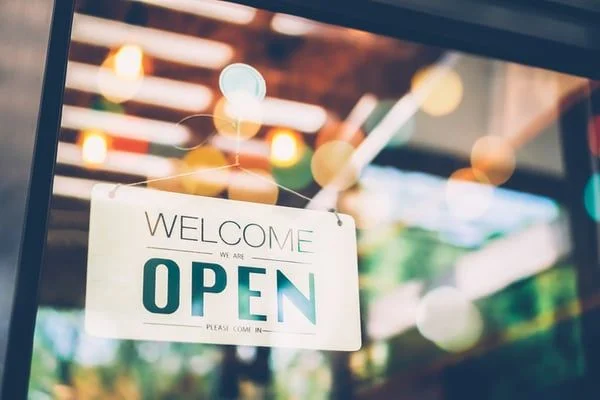 Restaurant Door- PR Guide for Food and Beverage Industry
